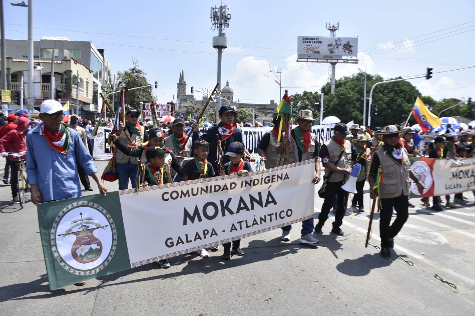 Comunidad indígena Mokana en la marcha.