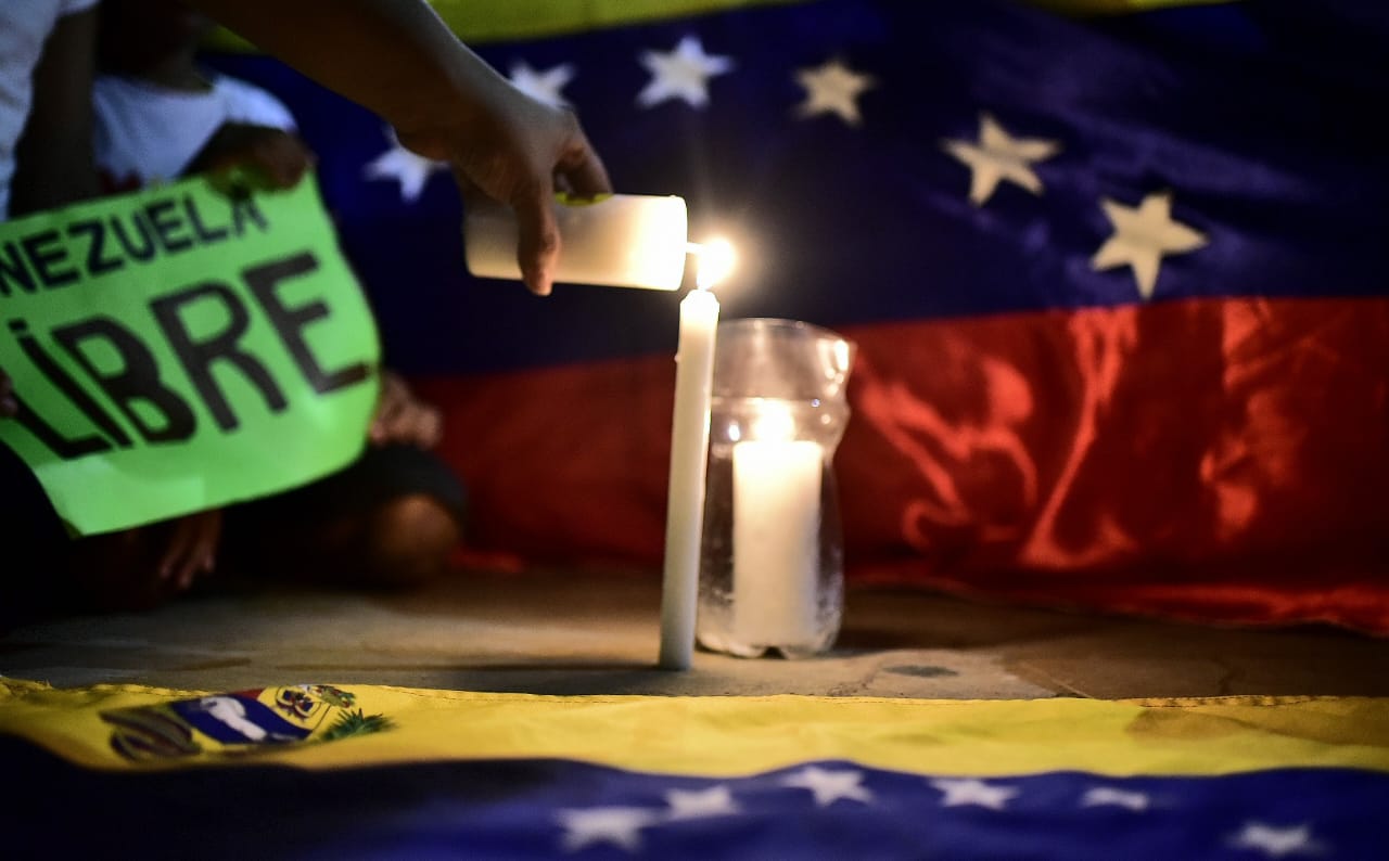 Venezuela libre, el mensaje en la 'Velatón'.