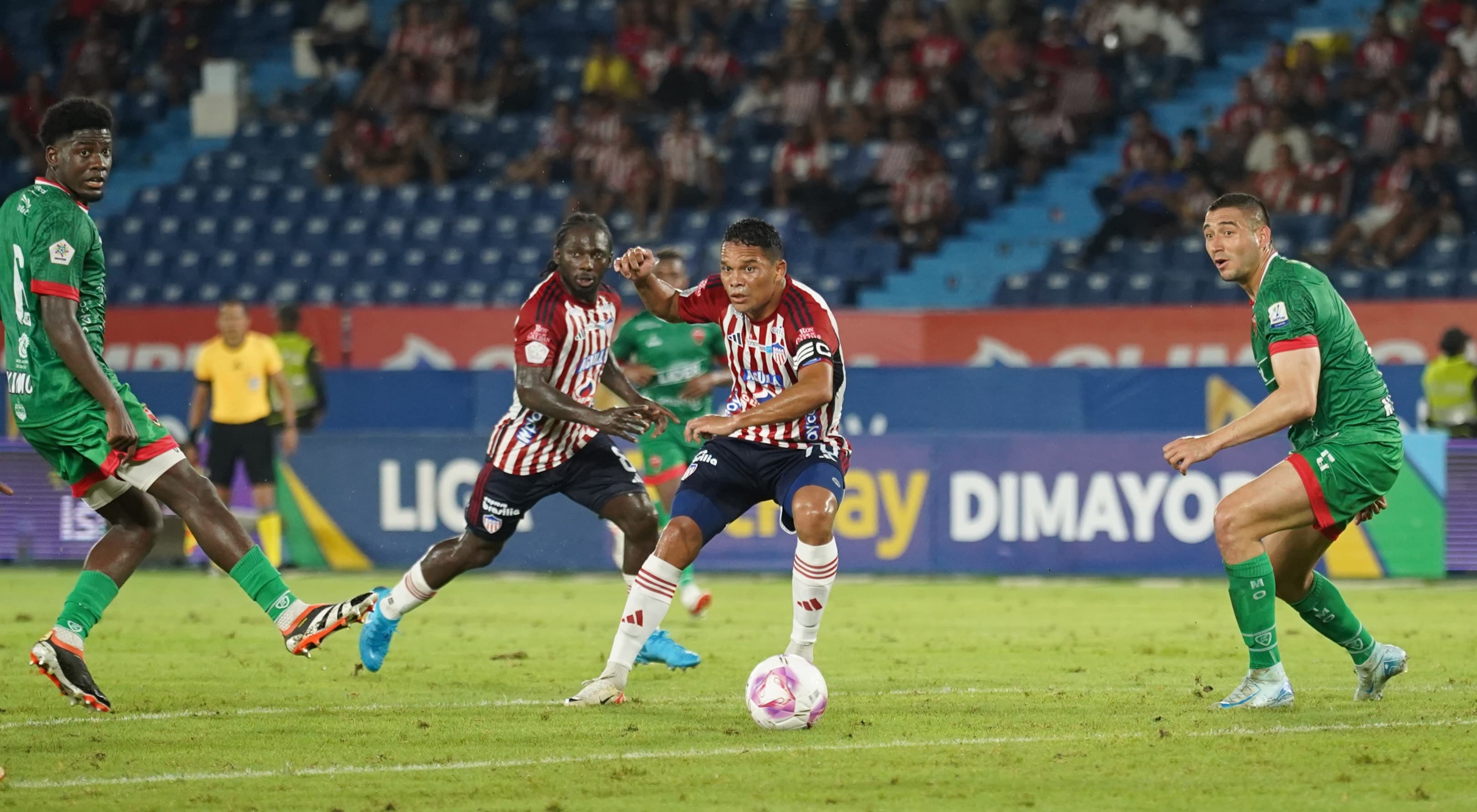 Carlos Bacca.