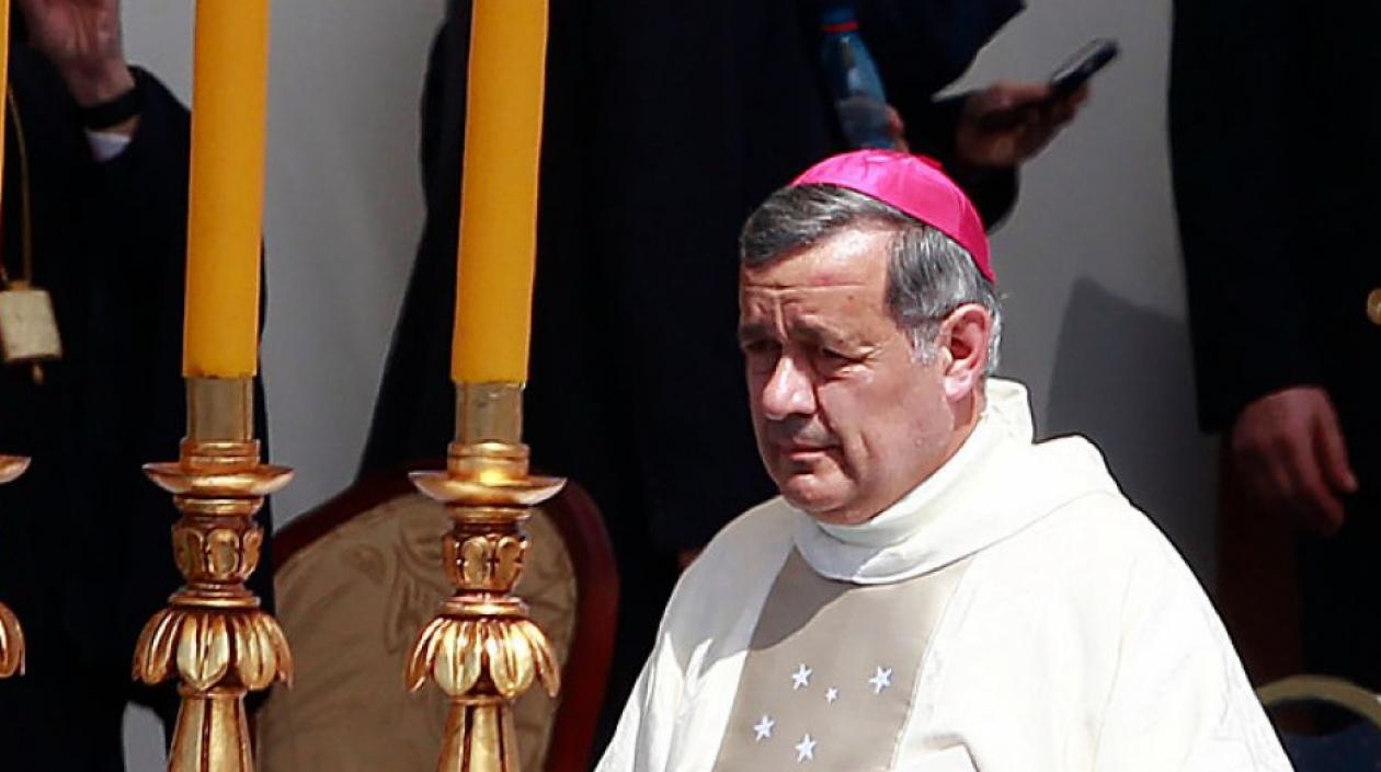 Juan Barros, obispo chileno.