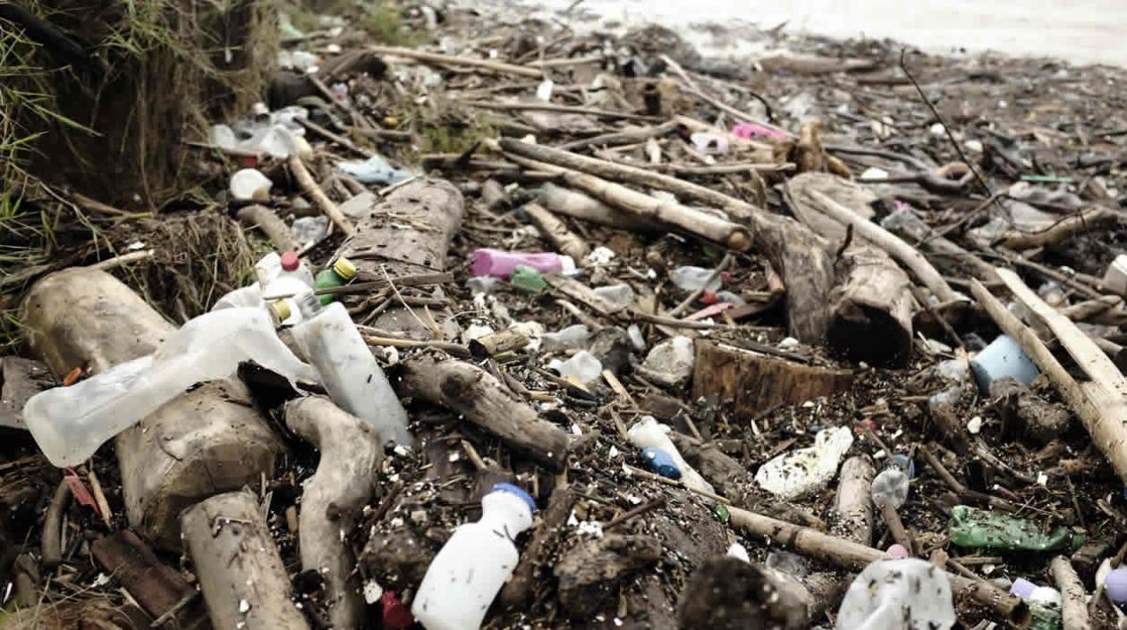 En Colombia, se consumen 24 kilos de plástico por persona al año