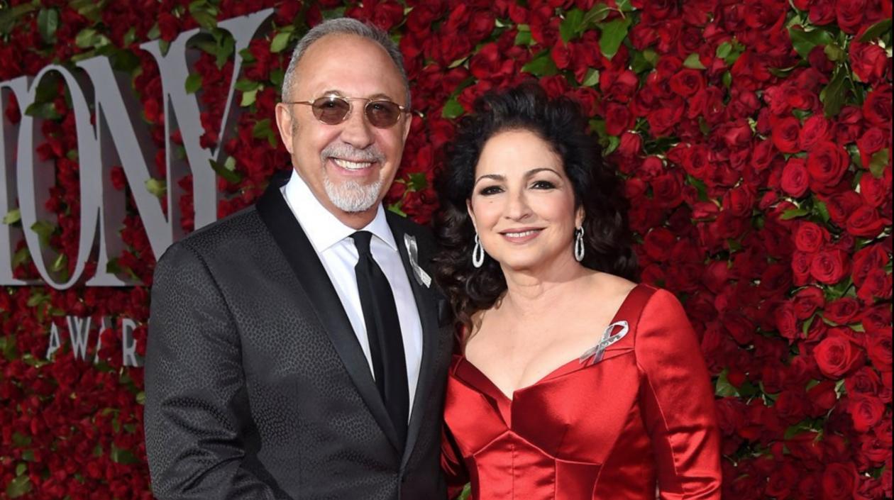 El productor Emilio y su esposa Gloria Estefan.