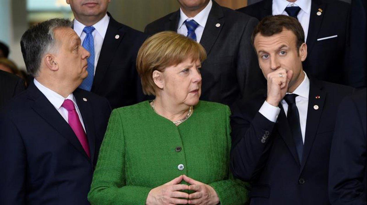 La canciller alemana, Angela Merkel y el presidente de Francia, Emmanuel Macron.