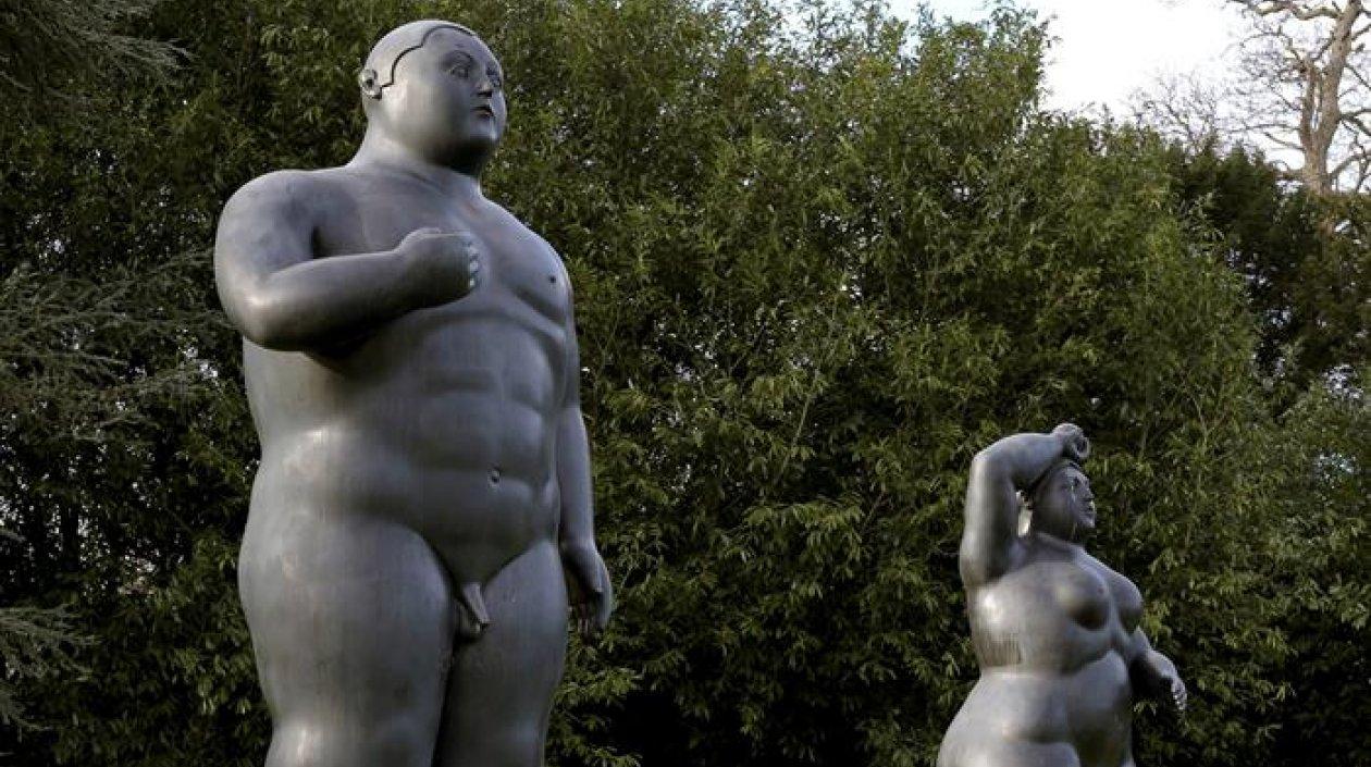 La escultura de Botero "Adán y Eva".