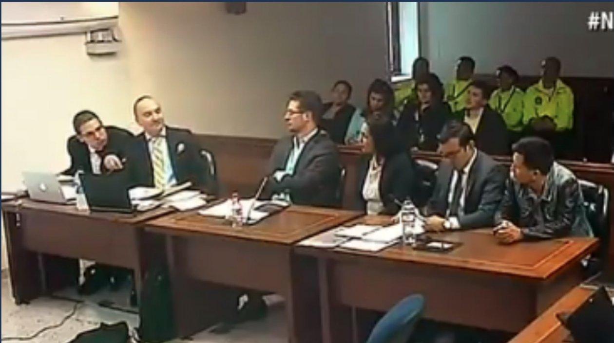 Audiencia de falso fiscal y abogada de Pedro Aguilar.