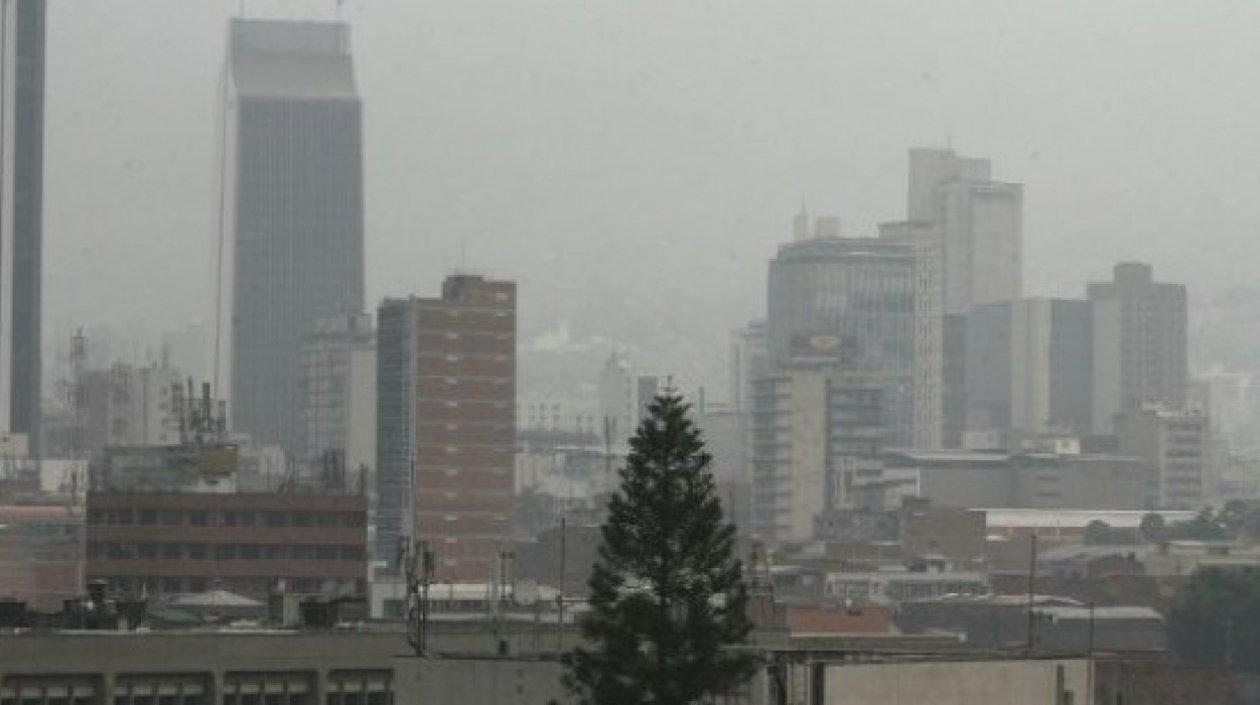 La calidad del aire en Medellín está siendo monitoreada.