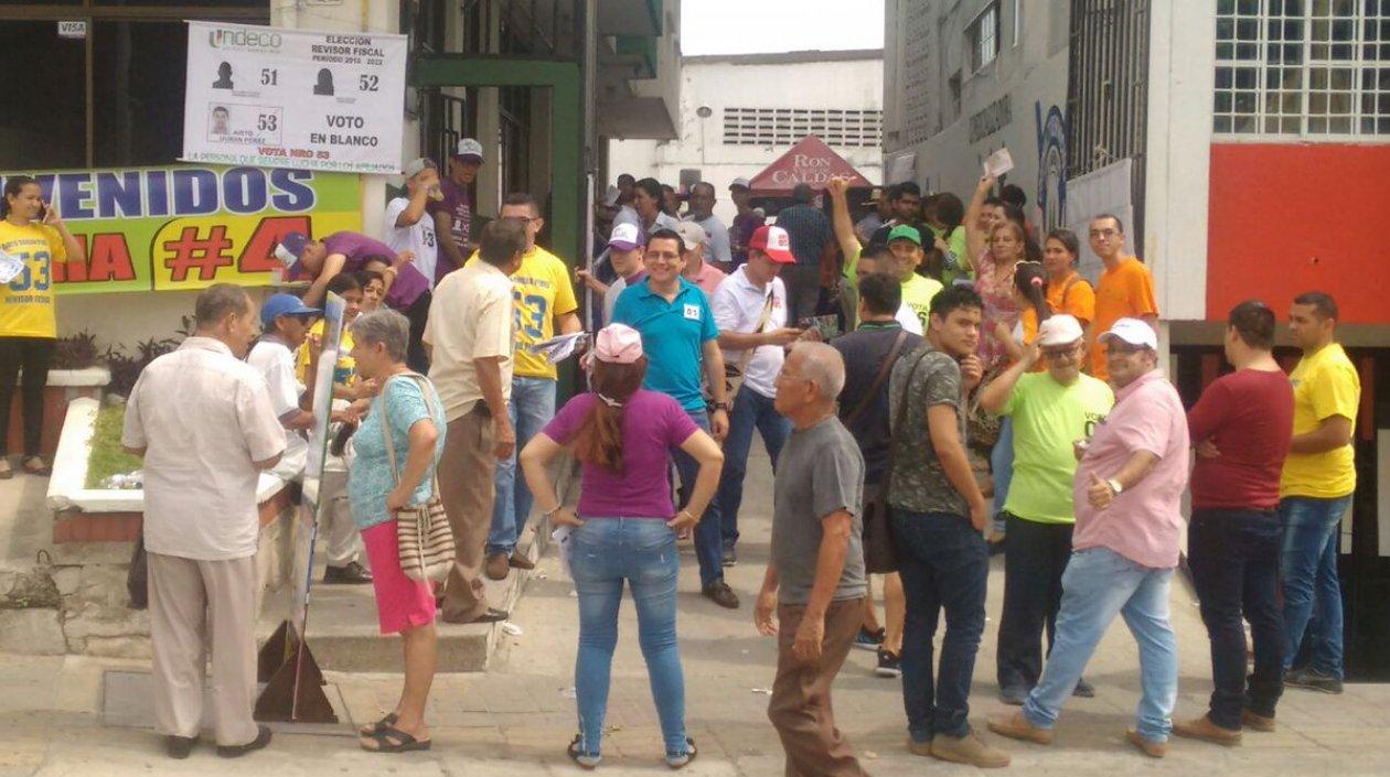 Jornada electoral en Undeco Barranquilla.