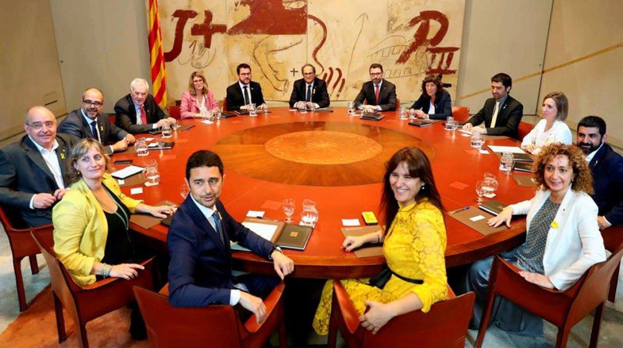 Primera reunión del nuevo gobierno catalán.