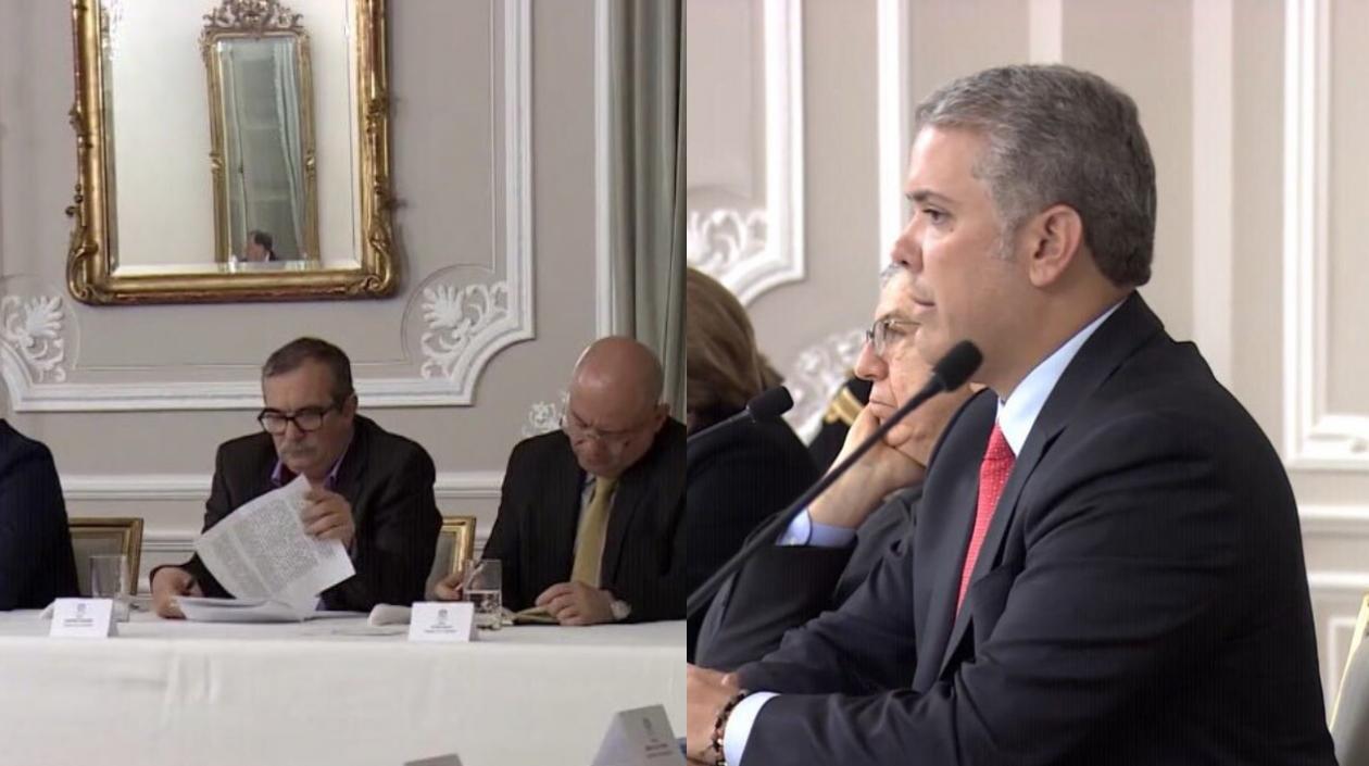Rodrigo Londoño, alias "Timochenko" y el Presidente Iván Duque, en la reunión. 