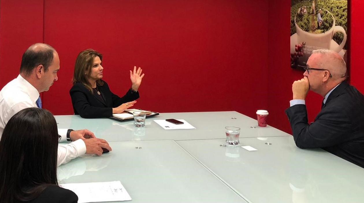 La presidenta de ProColombia, Flavia Santoro, se reunió en Nueva York con Terry Dale, presidente de la Asociación de tour operadores de EE.UU.