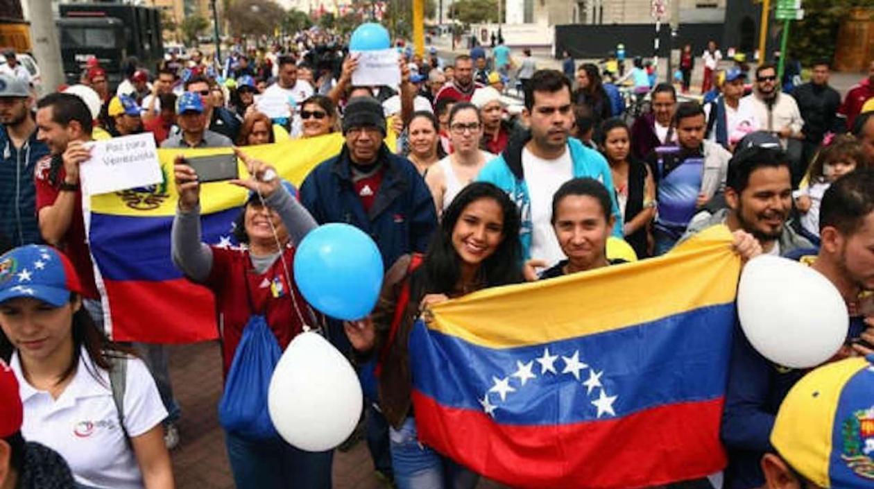Jóvenes venezolanos serán capacitados para el mercado laboral.