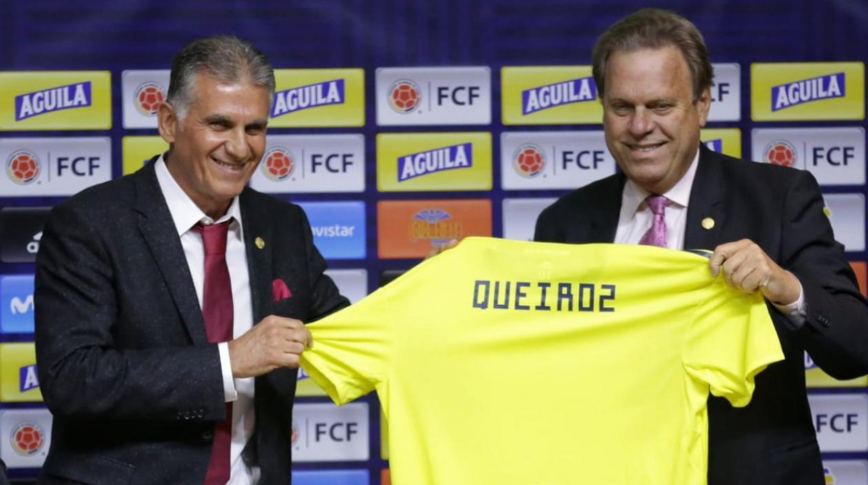 Carlos Queiroz, nuevo técnico de Colombia y Ramón Jesurún, presidente de la Federación Colombiana de Fútbol. 