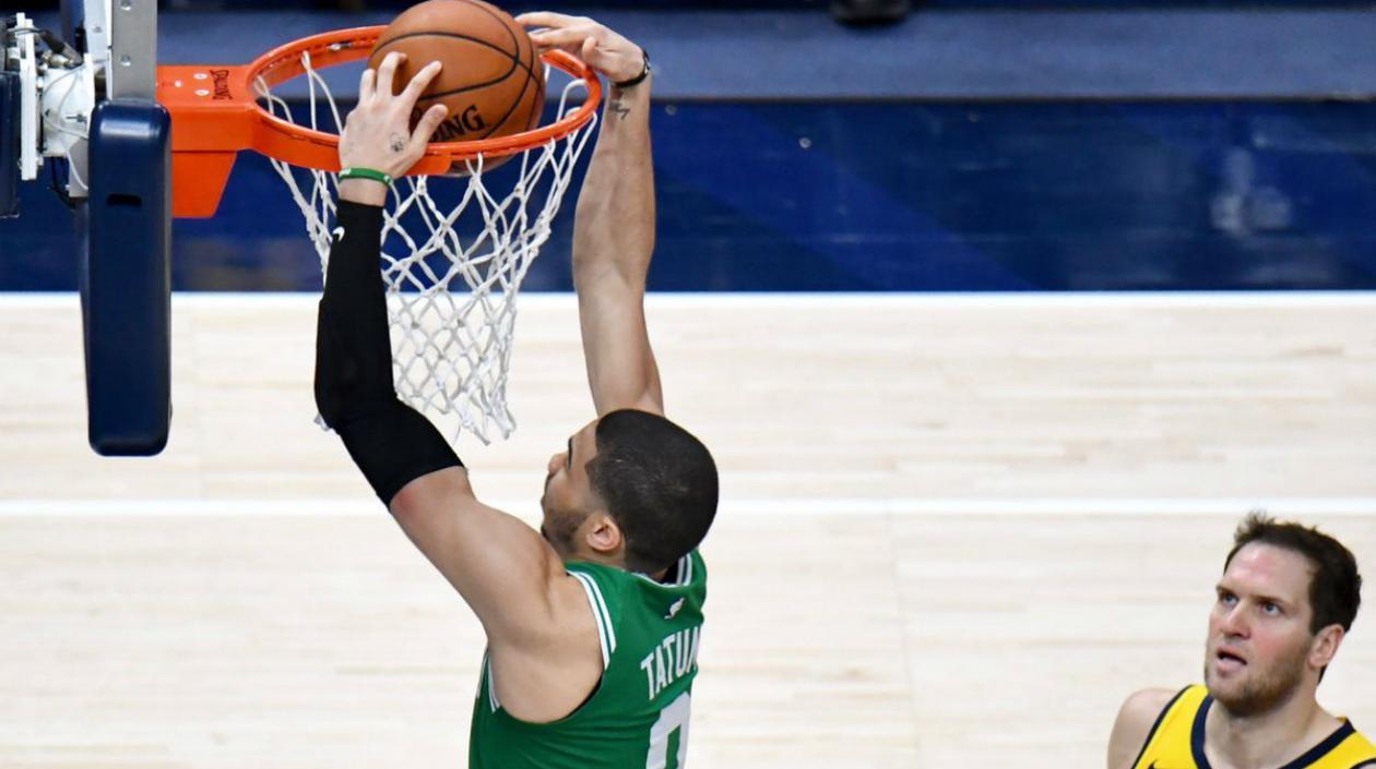 Celtics vencieron a los Parcers. 