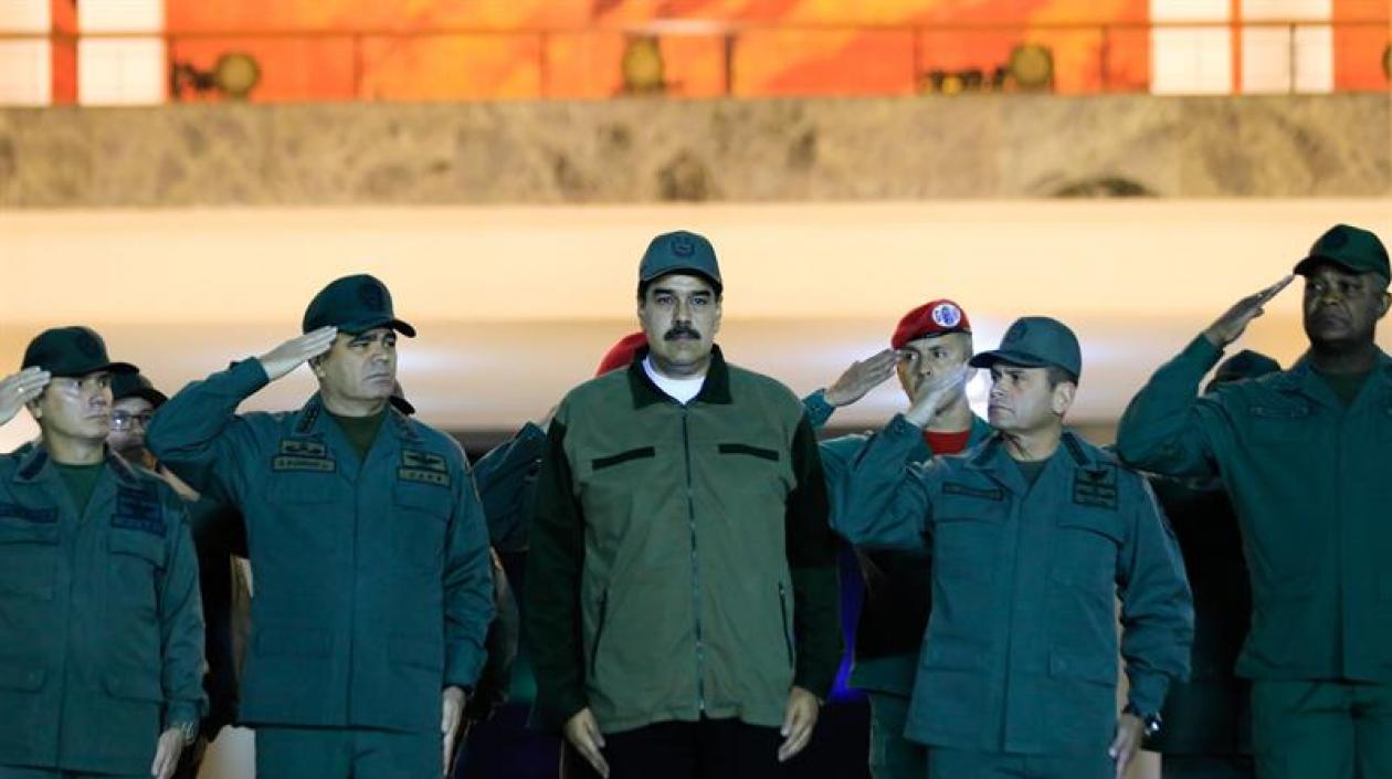 Nicolás Maduro en un acto de gobierno con miembros de las Fuerzas Armadas Bolivarianas de Venezuela.