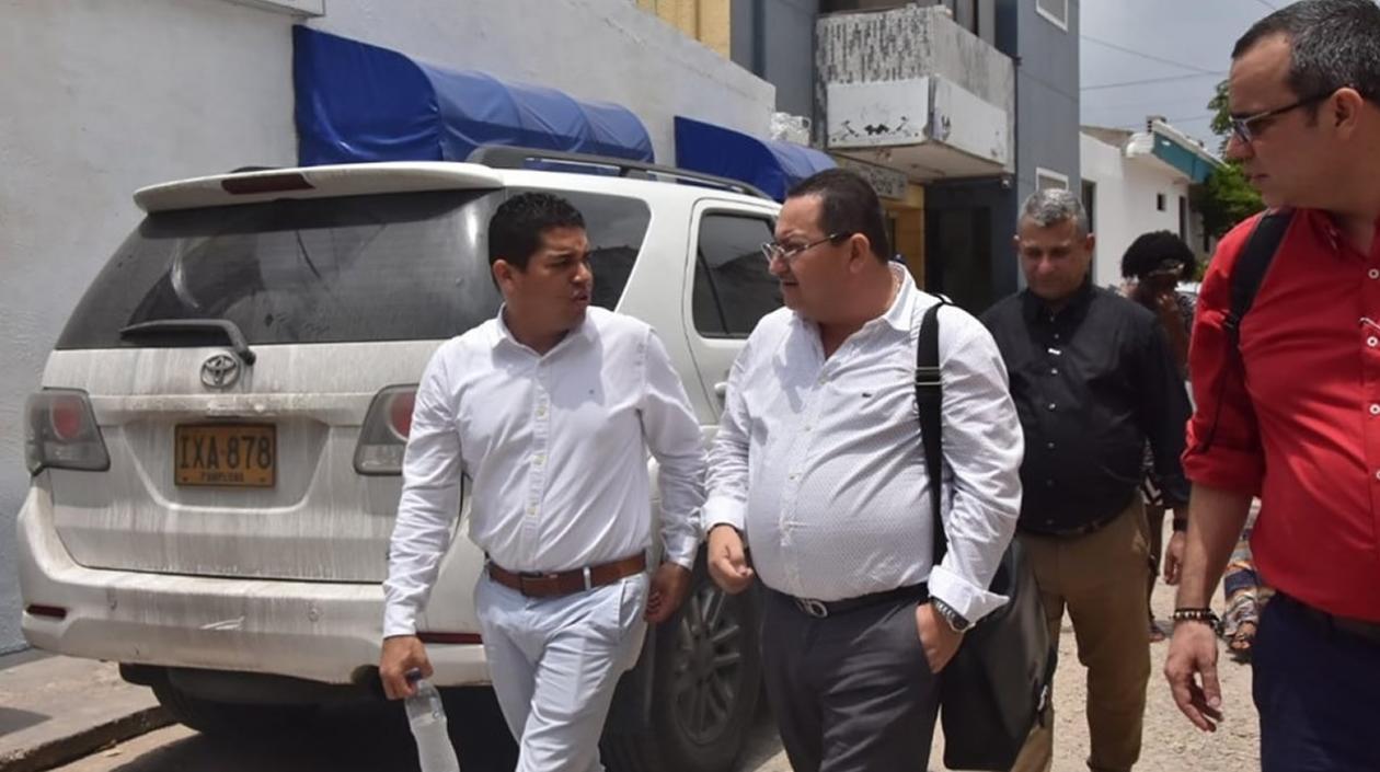 Alcalde de Puerto Colombia, Steimer Mantilla con el abogado, Diego Muñetón