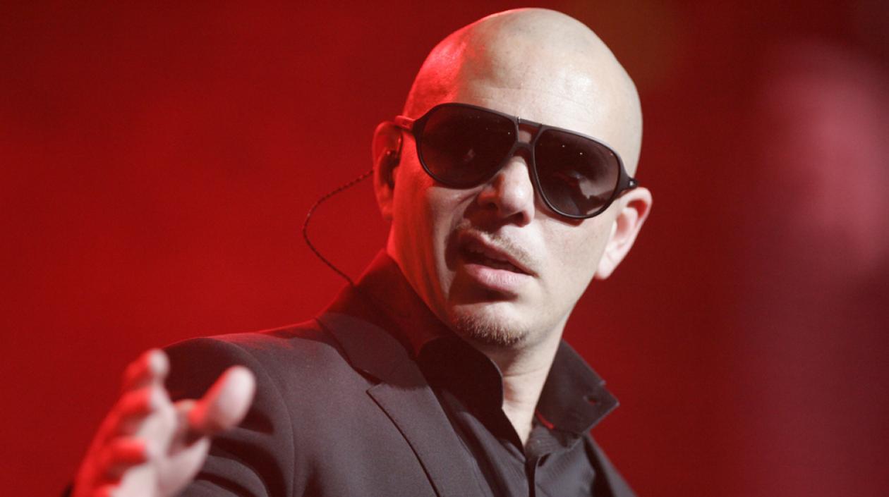 El cantante cubano Pitbull.