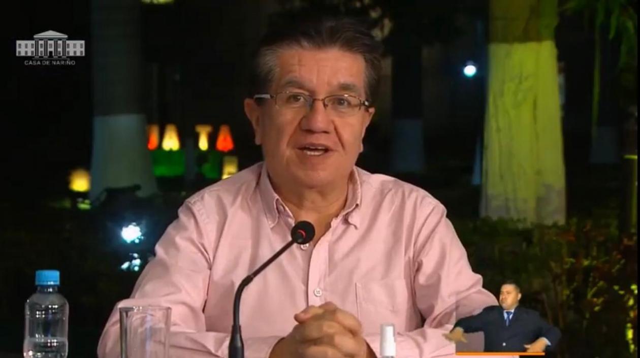 Fernando Ruiz, ministro de Salud.