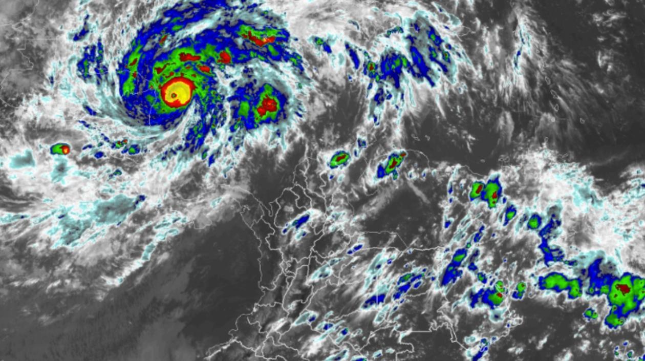 Imagen satelital del huracán Eta. 