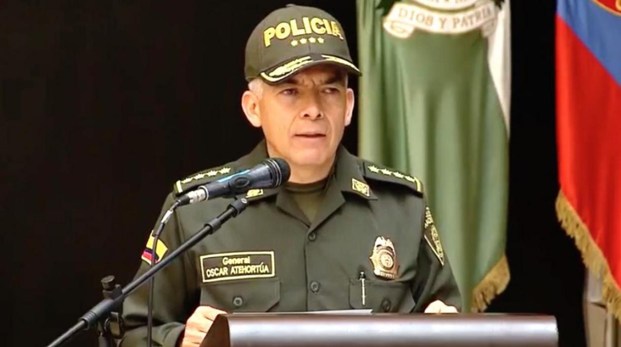 Director de la Policía Nacional, general Óscar Atehortúa Duque.
