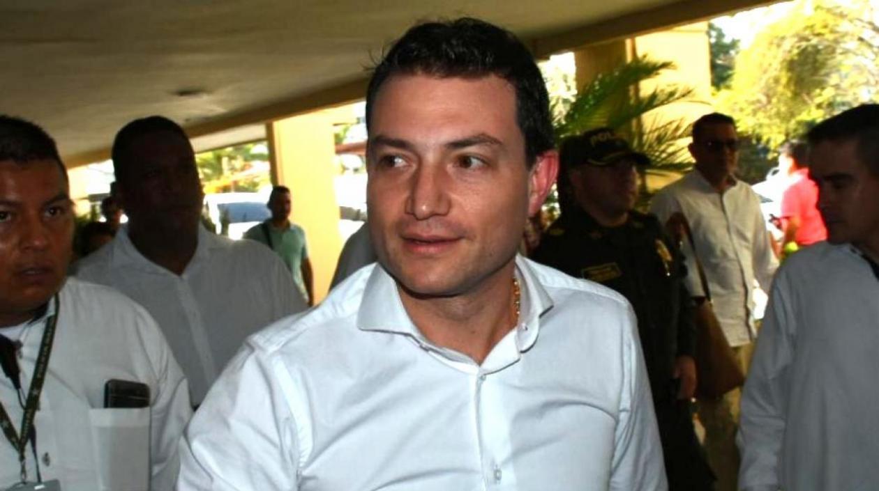 Contralor Carlos Felipe Córdoba.