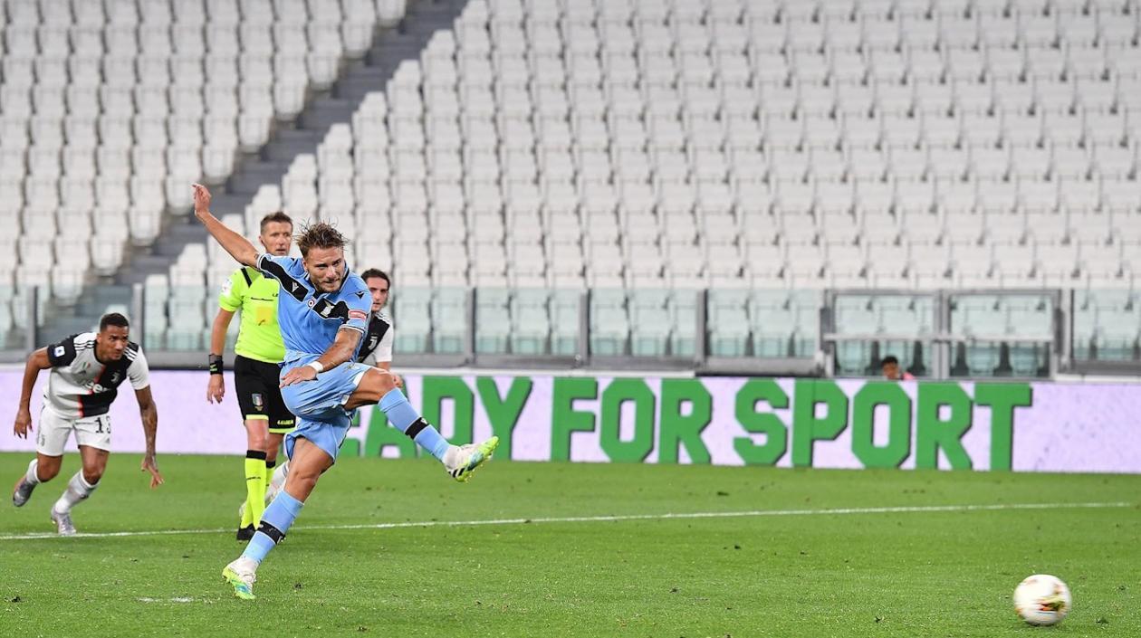 Imagen del partido entre Juventus y Lazio.