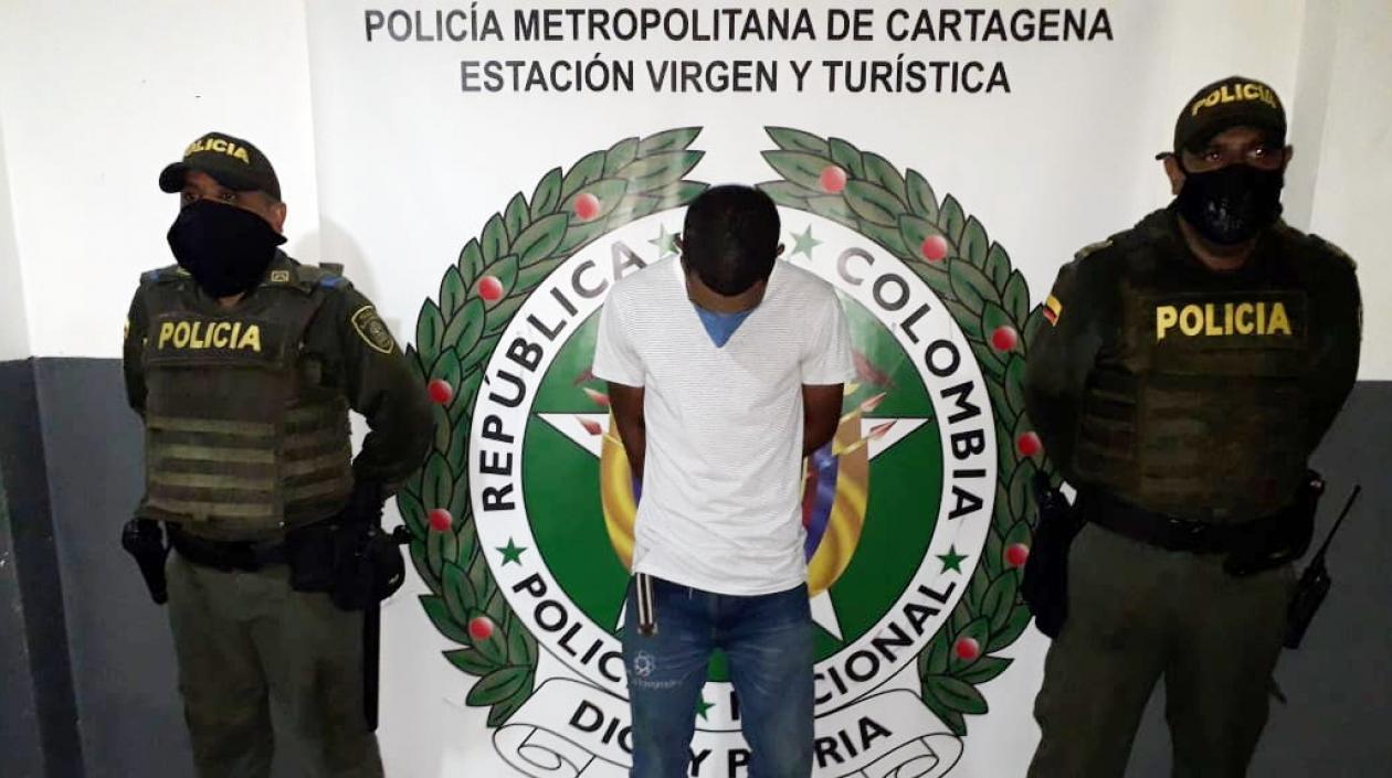Mauricio Fidel Pedroza Cortecero se entregó en primera instancia a la Policía, pero quedó libre y luego el CTI lo capturó con orden judicial.
