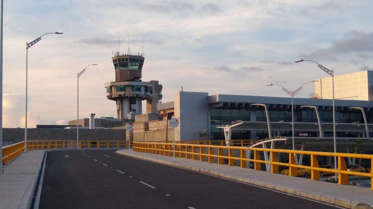 Aeropuerto Internacional 'Ernesto Cortissoz'.