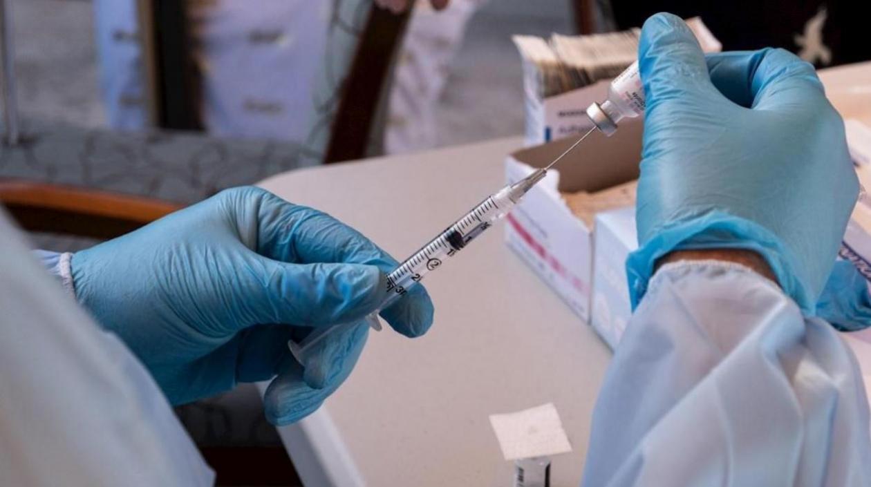 Gobierno sigue invitando a vacunarse a los colombianos.
