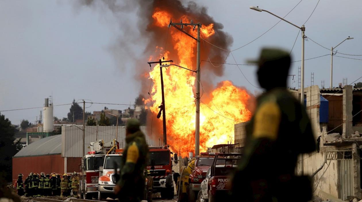 Explosión e incendio hoy en el estado de Puebla (México).