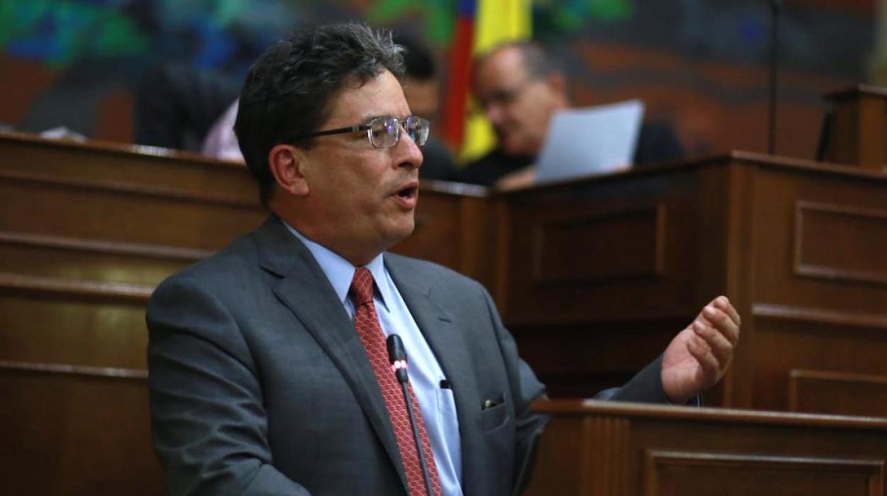 El ministro de Hacienda de Colombia, Alberto Carrasquilla.