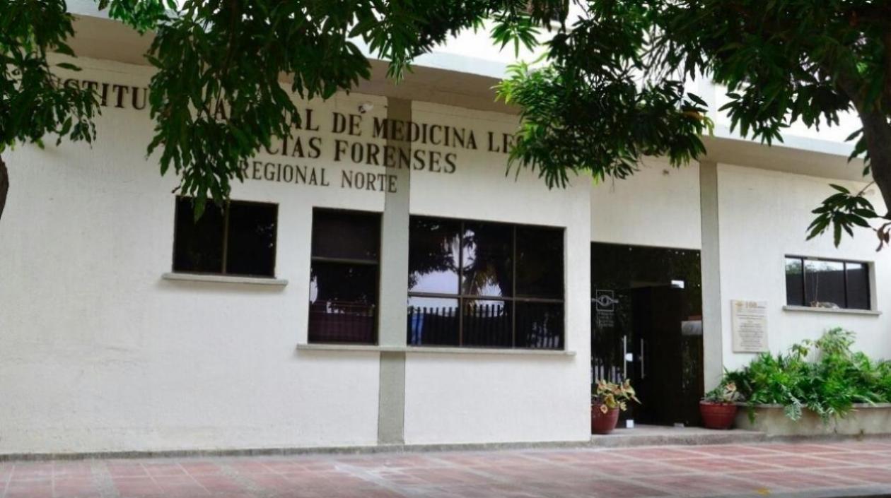El cuerpo de María Victoria Mendoza fue llevado a Medicina Legal, en Barranquilla. 