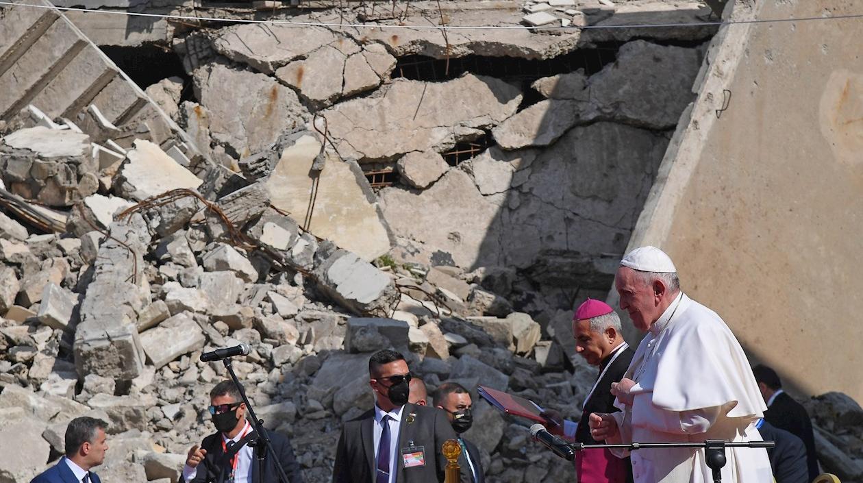 El Papa Francisco visita Mosul y conoció las atrocidades del Estado Islámico.