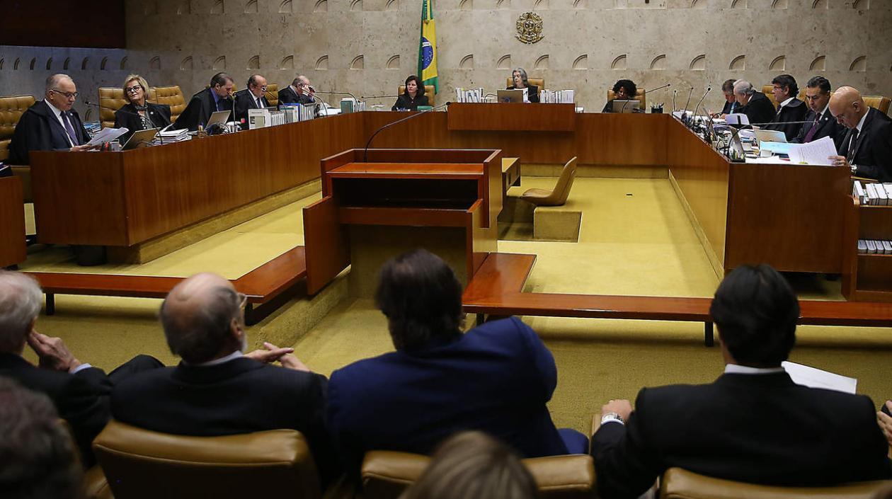 Alarmas desde Brasil!: Corte Suprema estudiará dos recursos contra la Copa  América | ZONA CERO