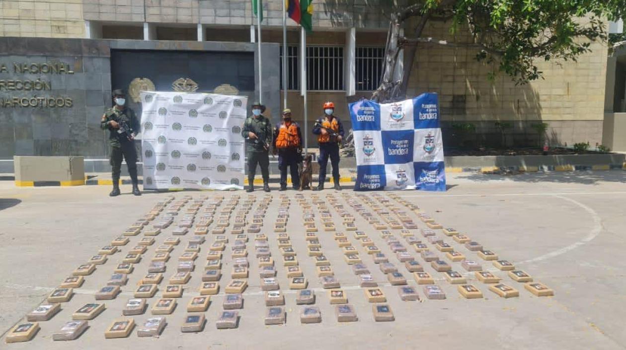 Cocaína decomisada por las autoridades. 