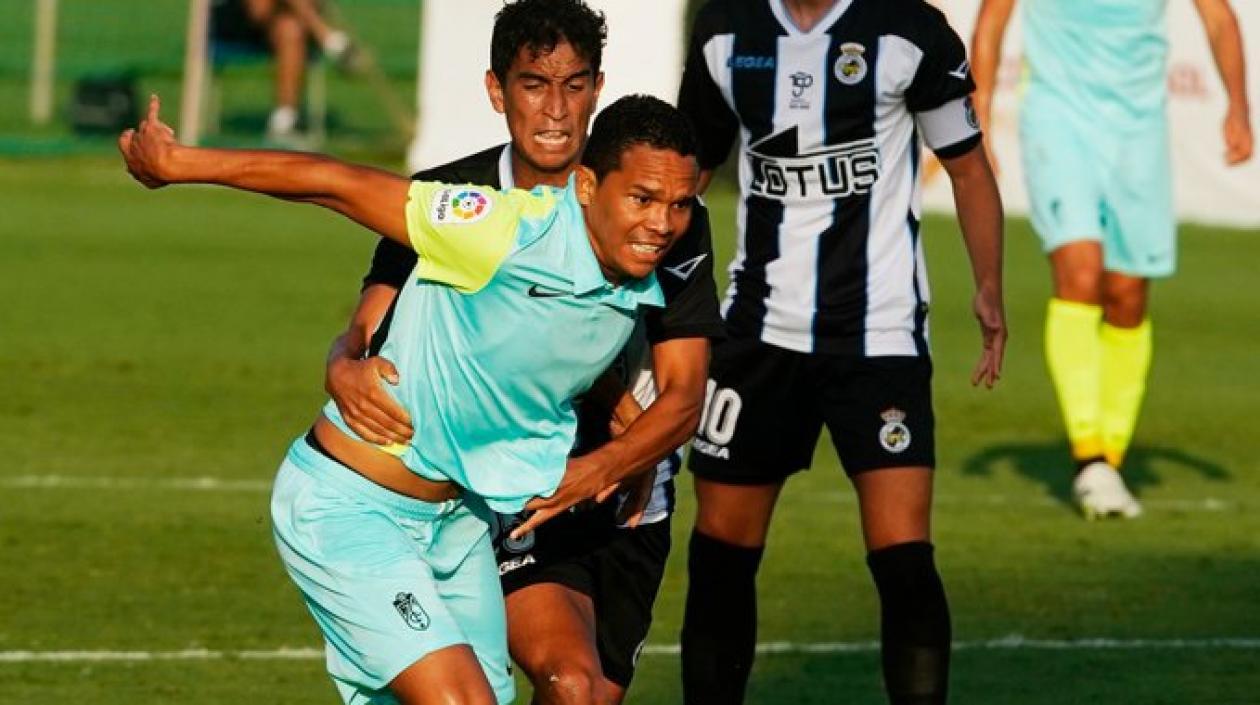 Carlos Bacca se estrenó con gol en el Granada.