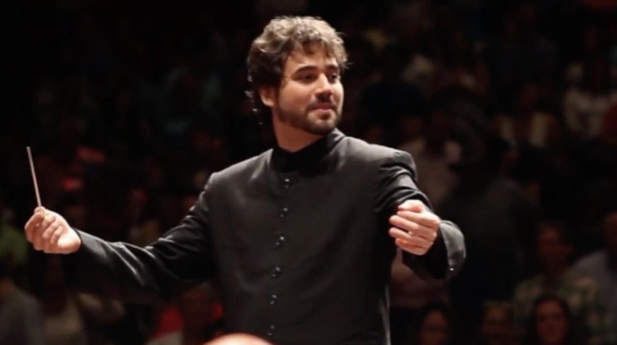 Juan Camilo Toro, nuevo director de la Orquesta Sinfónica Juvenil del colegio Alemán.