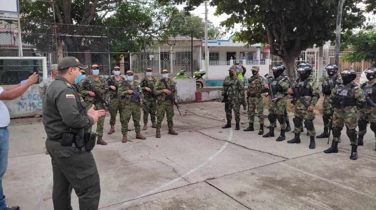 Ejército y Policía en Soledad. 