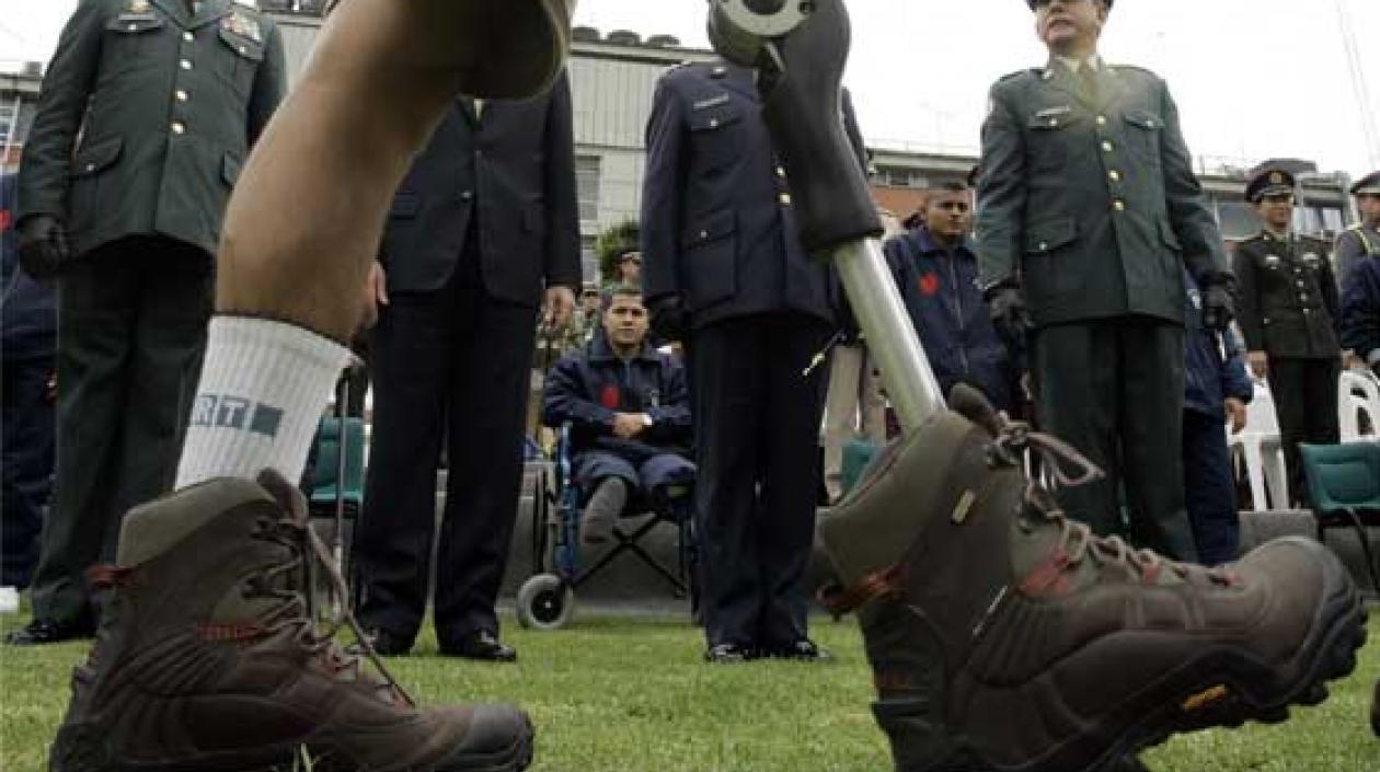 196 soldados han resultados heridos por minas antipersonas. 