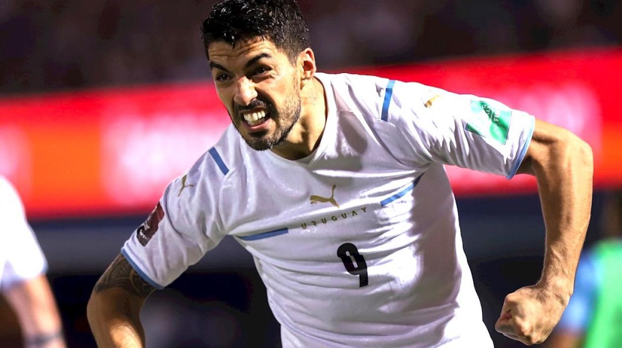 El uruguayo Luis Suárez celebrando su gol ante Paraguay.