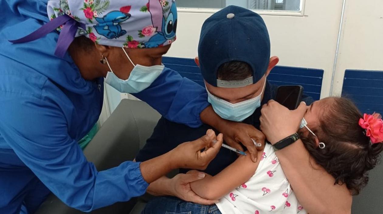 Mired Barranquilla IPS invita a los padres de familia a llevar a sus hijos a vacunarse.