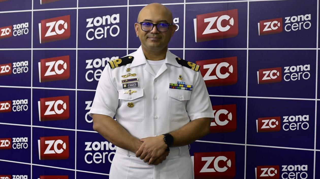 T.N. Henry González, decano de de investigación de la Escuela Naval de Suboficiales 'ARC' Barranquilla