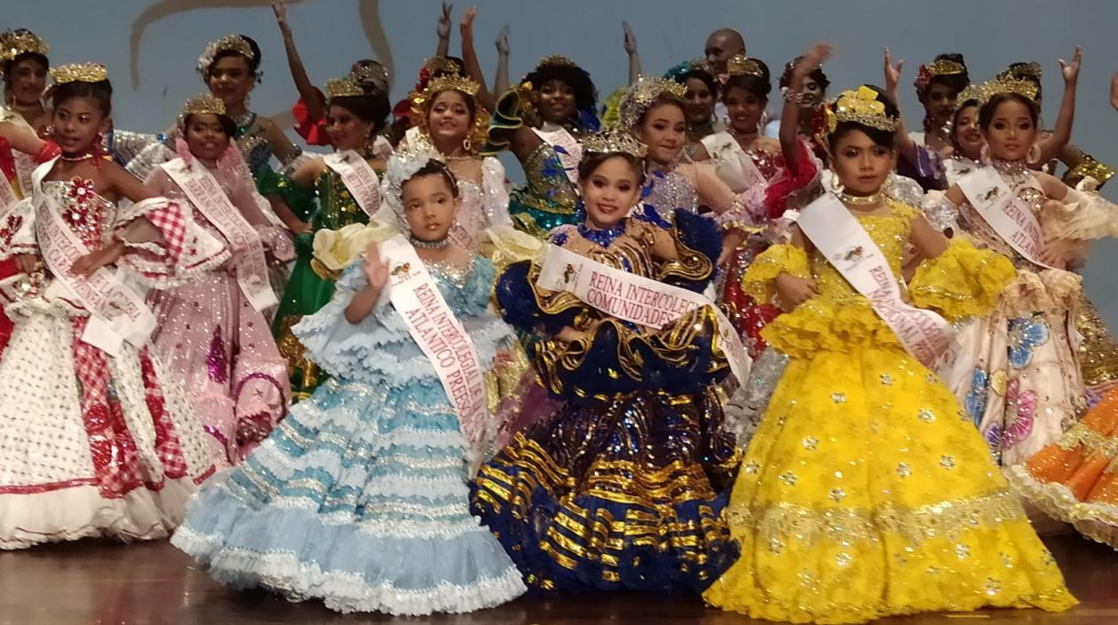 Ganadoras del Reinado Intercolegial de la Cumbia 2022.