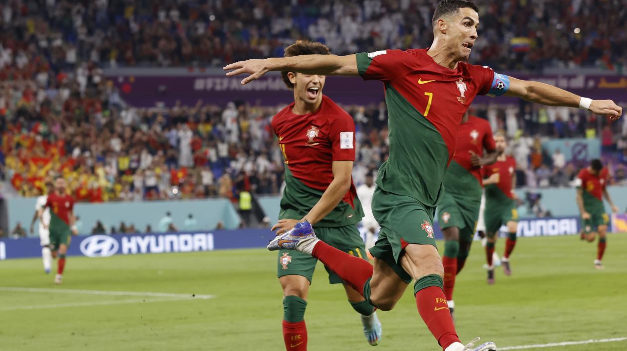 Cristiano Ronaldo festeja su octavo gol en Copas del Mundo. 