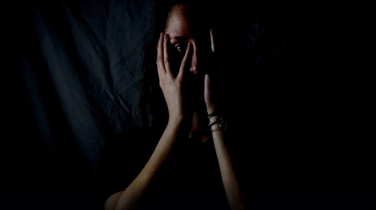 Ilustración de maltrato a la mujer y riesgo de feminicidio