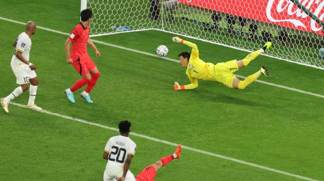 Mohammed Kudus anota el gol de la victoria de Ghana sobre Corea del Sur. 