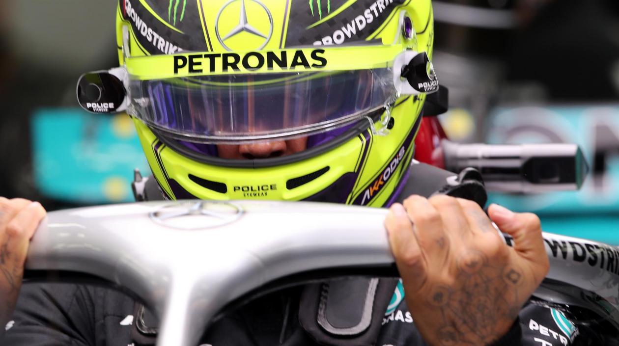 Lewis Hamilton en su nuevo monoplaza. 