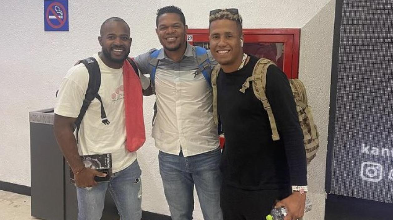 Los peloteros colombianos de Tigres, Tito Polo, Reynaldo Rodríguez y Milton Ramos.