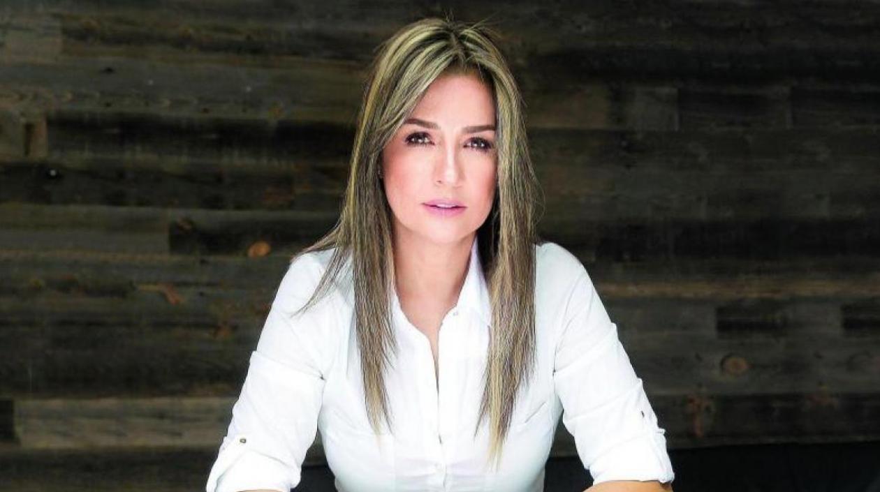 Vicky Dávila, periodista, directora de la Revista Semana.
