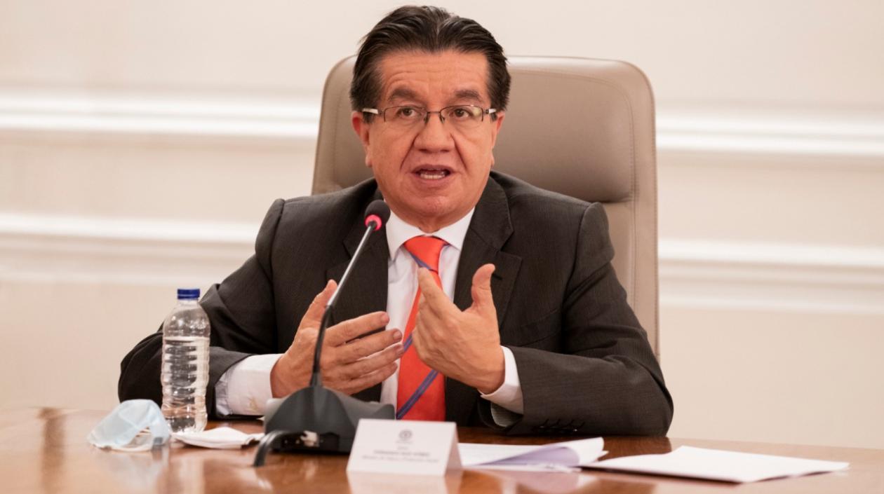 Fernando Ruíz Gómez, Ministro de Salud.