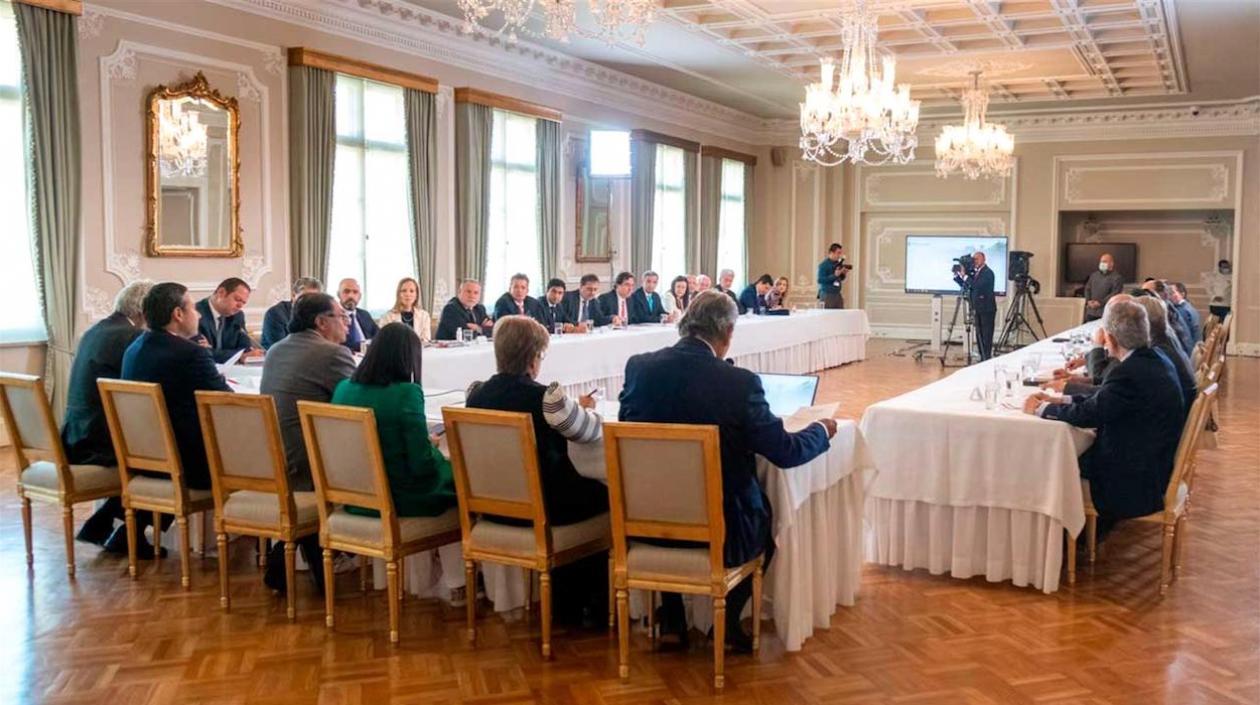 El Presidente Gustavo Petro reunido con el Consejo Gremial Nacional.